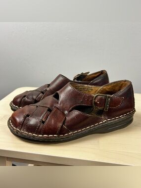 BORN Y2K Leather Woven Fisherman Sandals Sz 6.5 Brown Grunge Granola Coastal